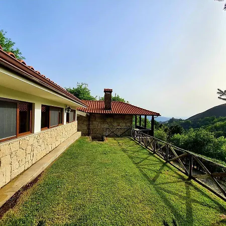 別荘 Casa Rustica Com Piscina Geres By Mystay *
