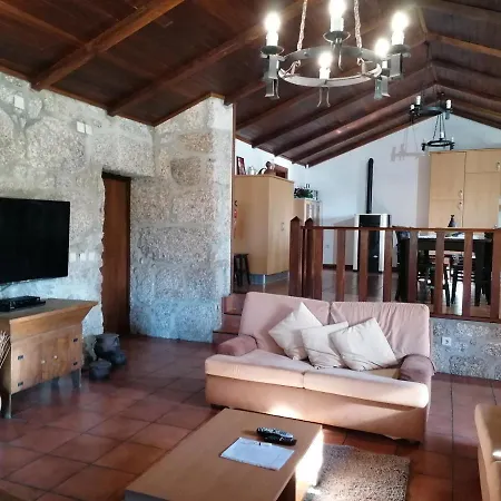 Casa Rustica Com Piscina Geres By Mystay 別荘